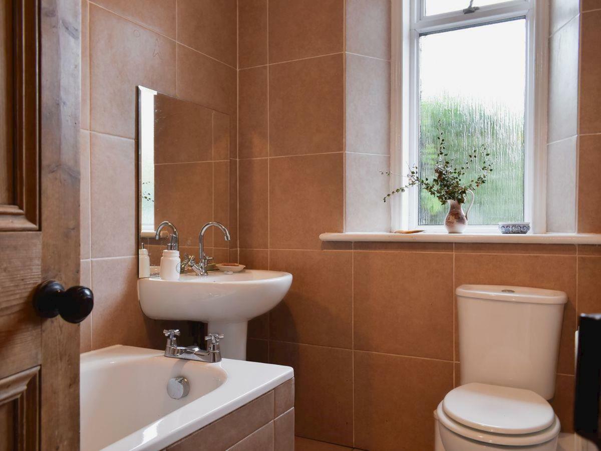 אברפלדי Brims Cottage מראה חיצוני תמונה
